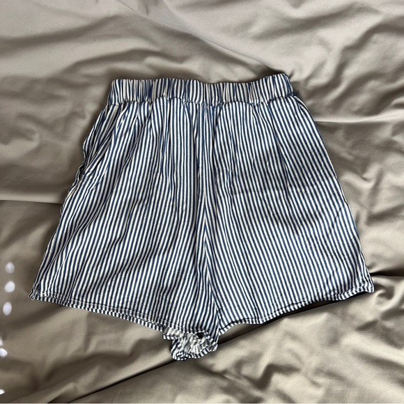 The Frankie Shop Lui Striped Shorts - Blue + White - Picture 4 of 5
